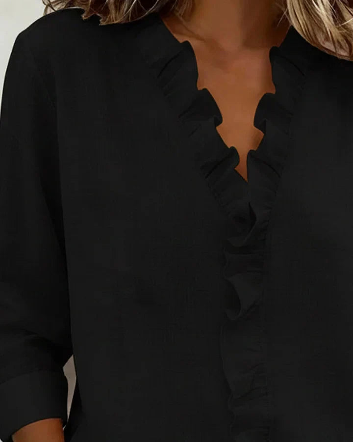 Chiara™ | Blouse met V-hals en subtiele ruches